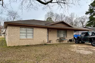 135 1st Street SE, Detroit, TX 75436 - Photo 2