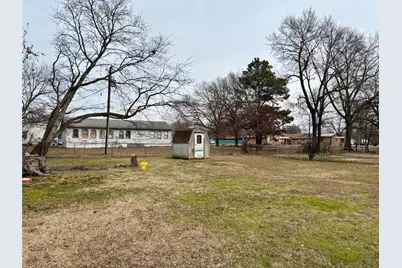 135 1st Street SE, Detroit, TX 75436 - Photo 12