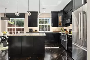 8013 Pretoria Pl, Fort Worth, TX 76123 - Photo 12