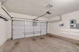 3010 Greenway Dr, Burleson, TX 76028 - Photo 36