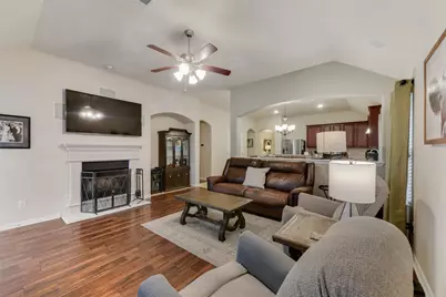 1236 Elkford Lane, Fort Worth, TX 76247 - Photo 14