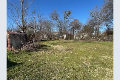 309 Roberts, Mexia, TX 76667 - Photo 2