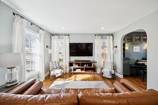 576 Brookhurst Dr, Dallas, TX 75218 - Photo 4