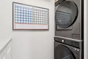 576 Brookhurst Dr, Dallas, TX 75218 - Photo 22