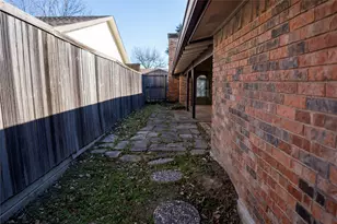 3737 Casa Del Sol Ln, Dallas, TX 75228 - Photo 14