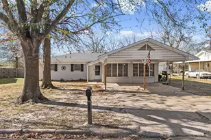 1117 Bowie St, Sulphur Springs, TX 75482 - Photo 2