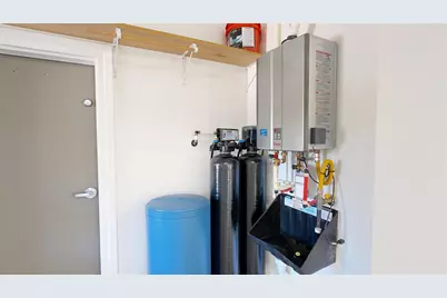 1079 Mountain Bluebird Court, Graford, TX 76449 - Photo 36