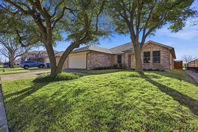 2920 Jamestown Drive, Wylie, TX 75098 - Photo 2