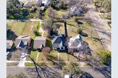 1618 N 6th Street, Waco, TX 76707 - Photo 30