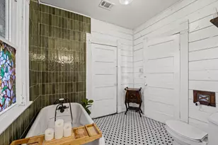 1618 N 6th St, Waco, TX 76707 - Photo 14