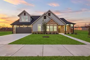 512 Bandera Dr, Howe, TX 75459 - Photo 1