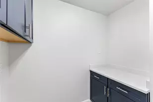 2502 Helmet St, Irving, TX 75060 - Photo 20