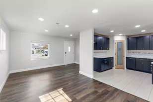 2502 Helmet St, Irving, TX 75060 - Photo 4