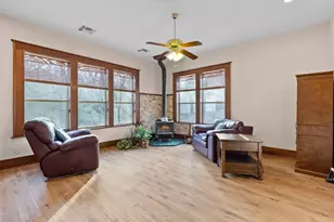 1801 Private Rd 3340, Greenville, TX 75402 - Photo 14