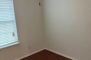 921 Brookhaven Dr, Lancaster, TX 75134 - Photo 16