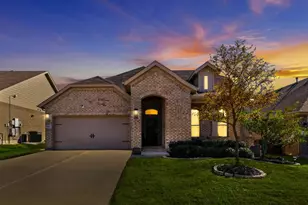 317 Hogan Dr, Denton, TX 76210 - Photo 1