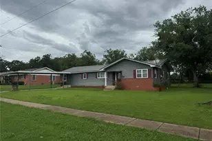 708 1st, Hico, TX 76457 - Photo 2