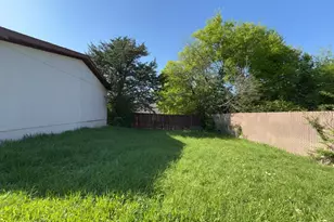 2511 Kavasar Dr, Dallas, TX 75241 - Photo 4