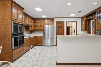 4212 Old Dominion Drive, Arlington, TX 76016 - Photo 8