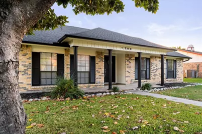1208 Kesser Drive, Plano, TX 75025 - Photo 2