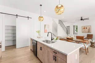 2015 N Prairie Ave, Dallas, TX 75204 - Photo 8