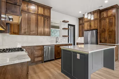 127 Canyon Ridge Drive, Waco, TX 76705 - Photo 10