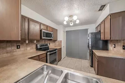 6107 Spyglass Lane, Garland, TX 75043 - Photo 18