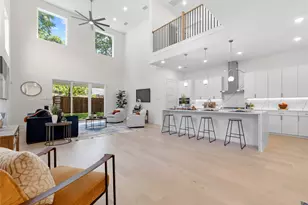 426 Martinique Ave, Dallas, TX 75223 - Photo 1