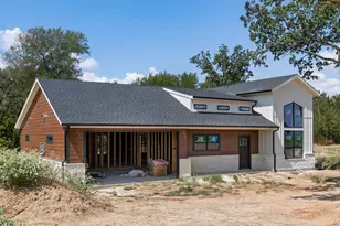 413 Caro Dr, West Tawakoni, TX 75474 - Photo 2