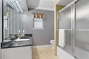 1604 Oak Meadow Dr, Irving, TX 75061 - Photo 28