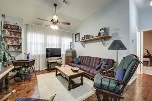 620 Cypress Hill Dr, McKinney, TX 75071 - Photo 10