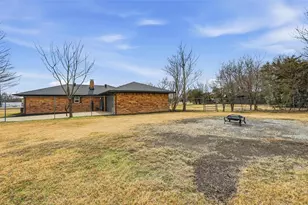 707 Pierce Rd, Glenn Heights, TX 75154 - Photo 28