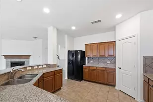 1216 Hickory Bend Ln, Fort Worth, TX 76108 - Photo 18