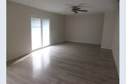 1817 Junius Street, Fort Worth, TX 76103 - Photo 2