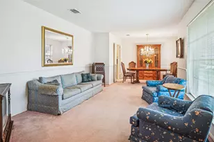 1401 Allegheny Dr, Arlington, TX 76012 - Photo 4