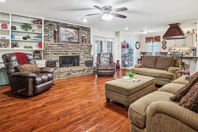 1401 Allegheny Drive, Arlington, TX 76012 - Photo 6