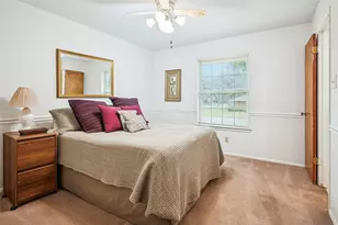 1401 Allegheny Dr, Arlington, TX 76012 - Photo 20