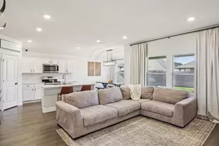 11225 Pecan Creek, Providence Village, TX 76227 - Photo 6