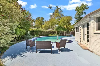 312 W Rio Grande Street, Garland, TX 75041 - Photo 30