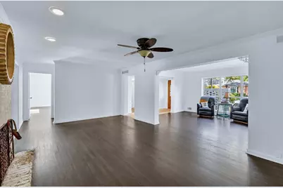 312 W Rio Grande Street, Garland, TX 75041 - Photo 8