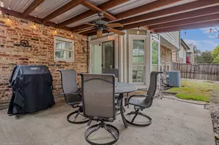 700 Silverstone Ln, Irving, TX 75063 - Photo 26