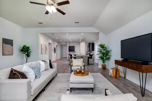 118 Sycamore St, Balch Springs, TX 75181 - Photo 8