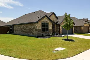 118 Sycamore St, Balch Springs, TX 75181 - Photo 4