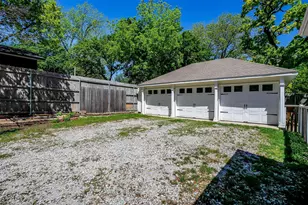 708 S Waco St, Weatherford, TX 76086 - Photo 32