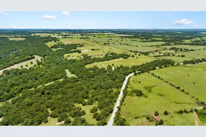 393 Franklin, Saint Jo, TX 76265 - Photo 10