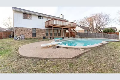 310 Overland Drive, Garland, TX 75040 - Photo 20