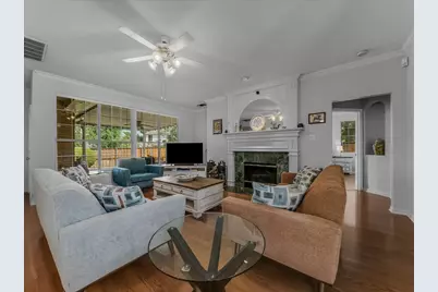 6206 Hidden Springs Lane, Garland, TX 75044 - Photo 4