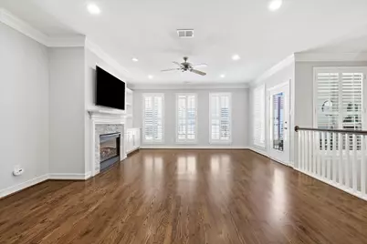 2615 Colby Street #B, Dallas, TX 75204 - Photo 8