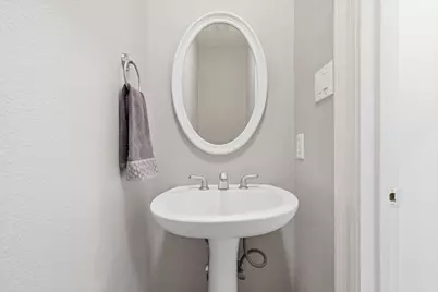 2615 Colby Street #B, Dallas, TX 75204 - Photo 18