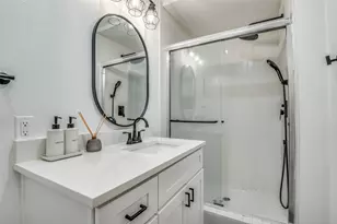 11211 McCree Rd, Dallas, TX 75238 - Photo 20